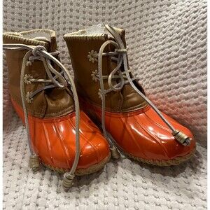 Jack Rogers Chloe Duck Boots 9 Peach Gold NEW w/o tags or box
